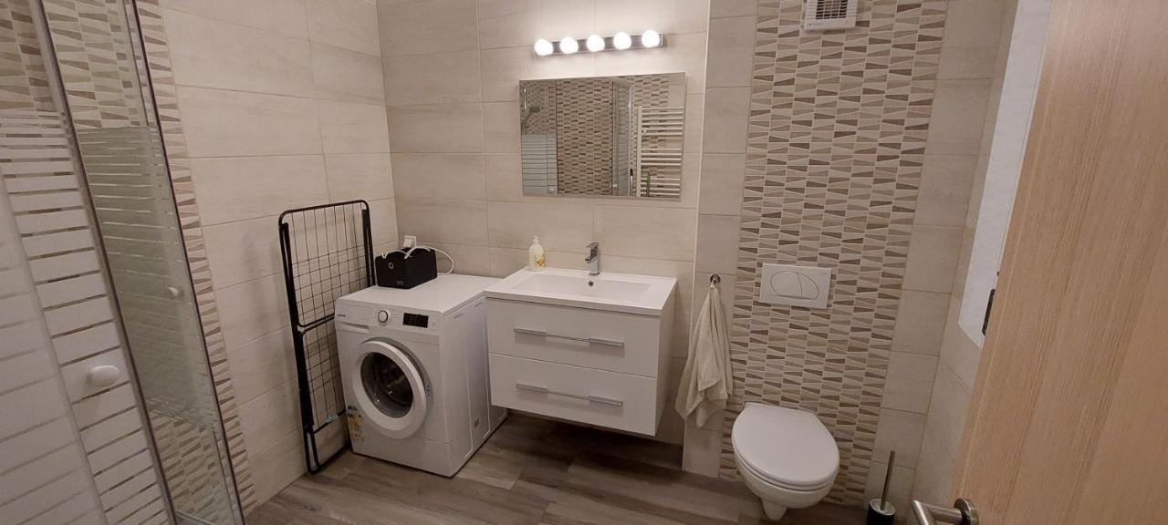 Laguna Beach Apartmanok Siofok Dış mekan fotoğraf