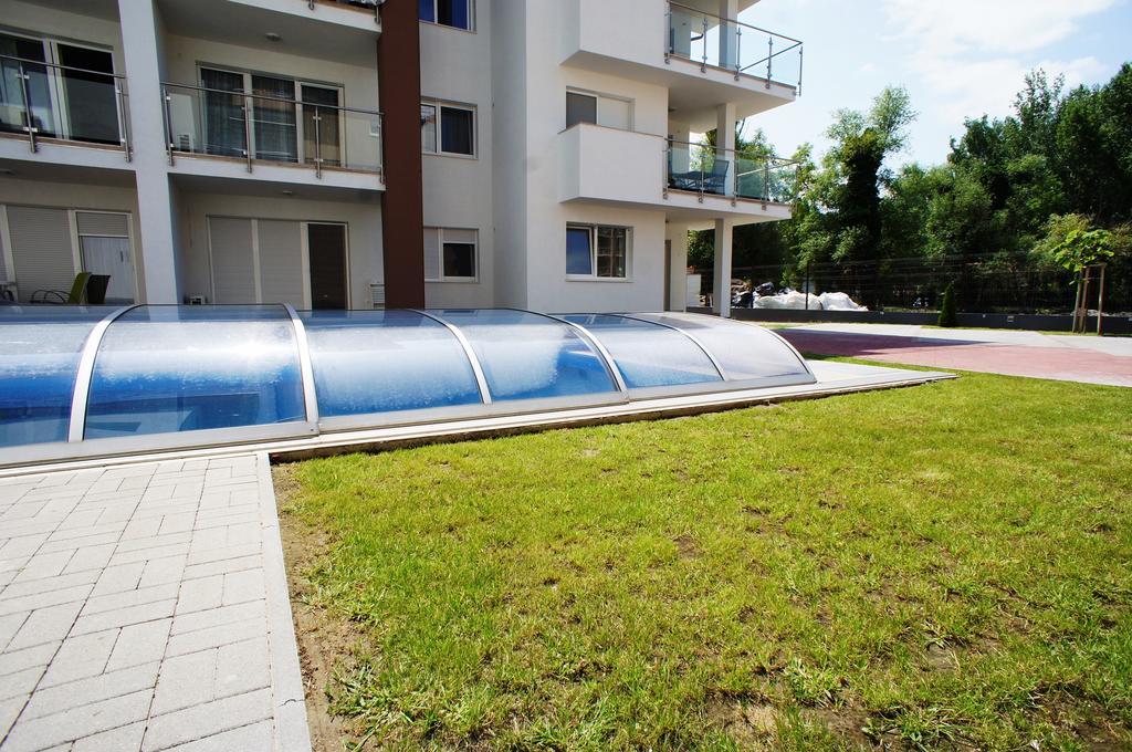 Laguna Beach Apartmanok Siofok Dış mekan fotoğraf