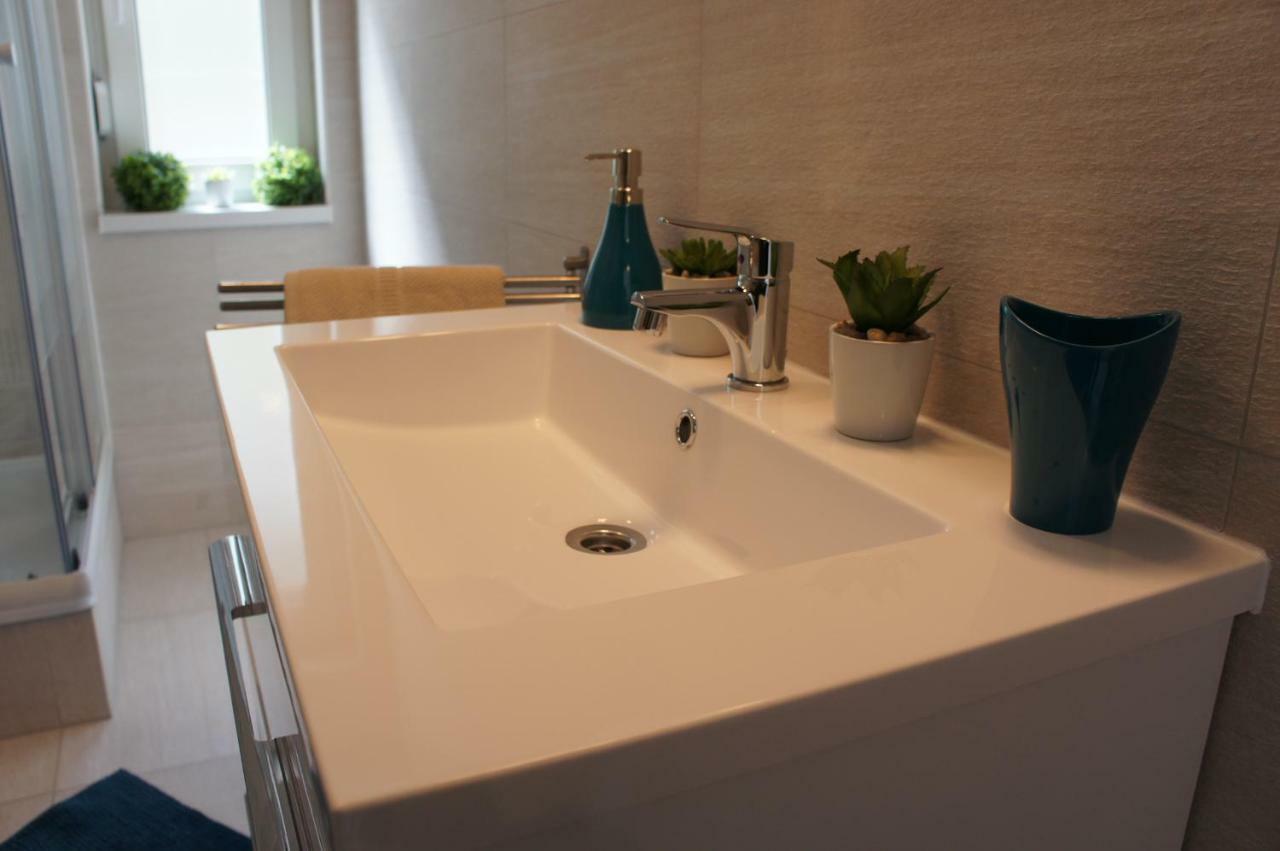 Laguna Beach Apartmanok Siofok Dış mekan fotoğraf